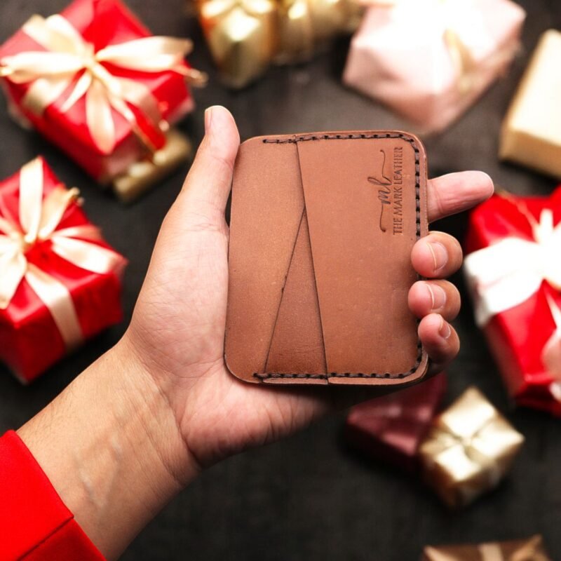 Handmade Slimline Crazy Horse Leather Cardholder Wallet – Minimalist & Stylish Everyday Carry themarkleather.co.uk themarkleather.etsy.com
