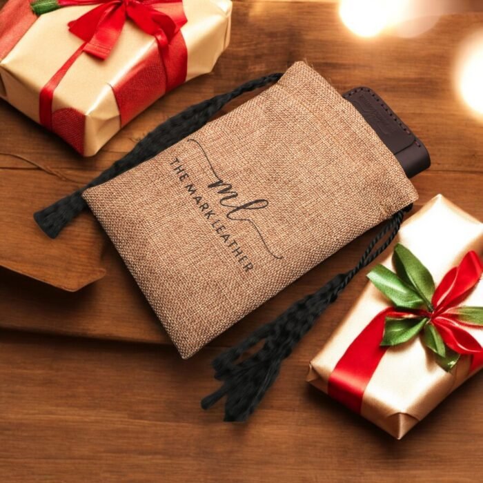 Refined yet rugged – this handmade leather wallet blends timeless craftsmanship with everyday practicality. Slim, durable, and effortlessly stylish. Handmade Full Grain Leather Wallet – Slim Magnetic Closure Wallet for Men | Minimalist Bifold | Everyday Carry Gift themarkleather.co.uk, themarkleather.com, themarkleather.etsy.com